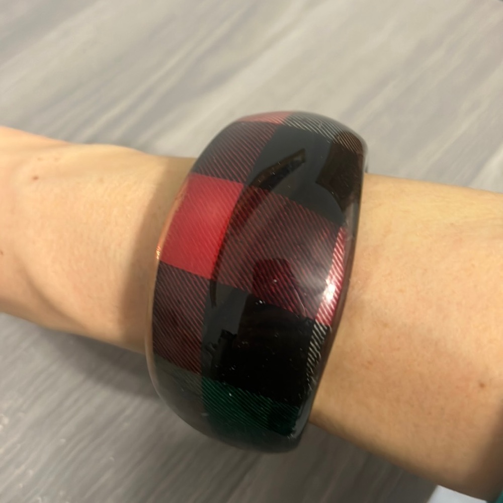 NWT Lucite Plaid Bangle Bracelet, Red, Black, Green, Vintage Style